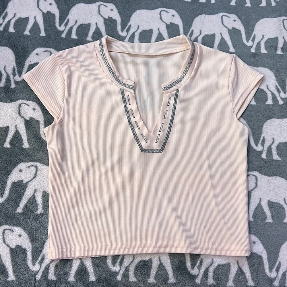 v neck crop top